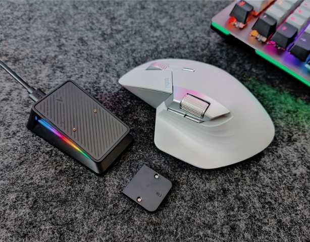 雷柏MT760鼠标评测：多终端无线跨屏，商务办公的细腻与实用性！